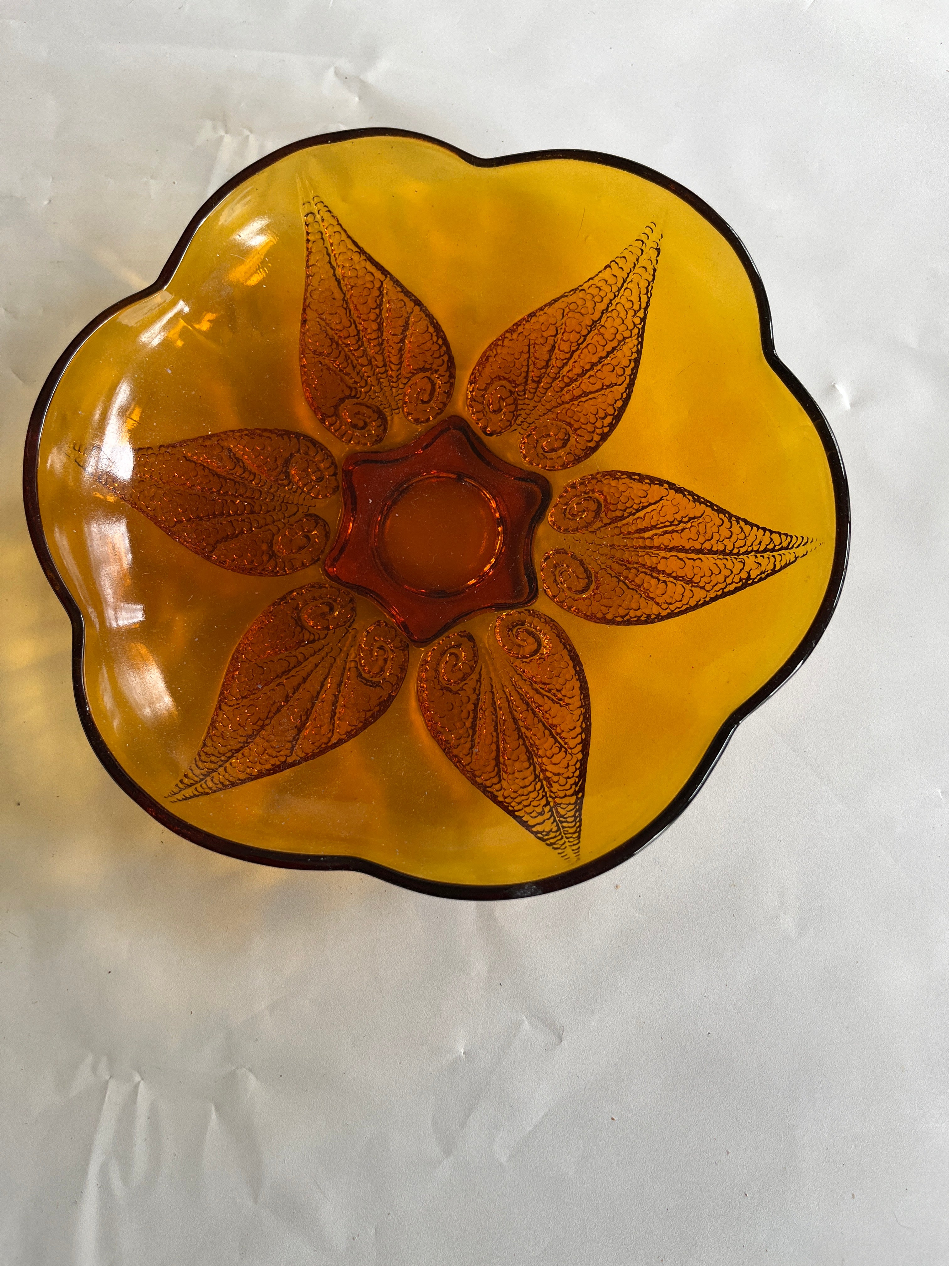 Vintage Indiana Glass Amber Leaf Embossed Bowl Scalloped Edge