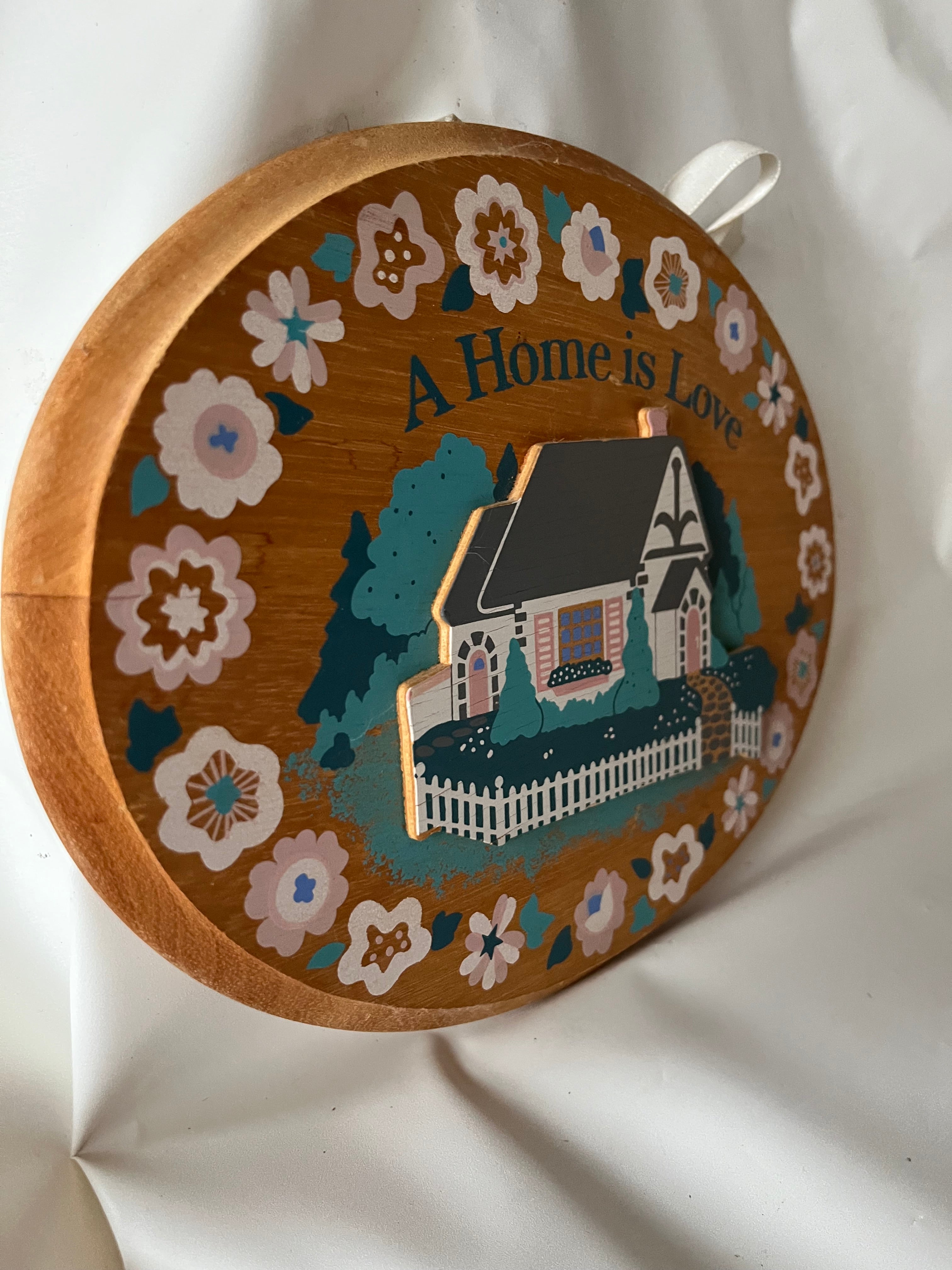 Primitive Home sign; 9x6”