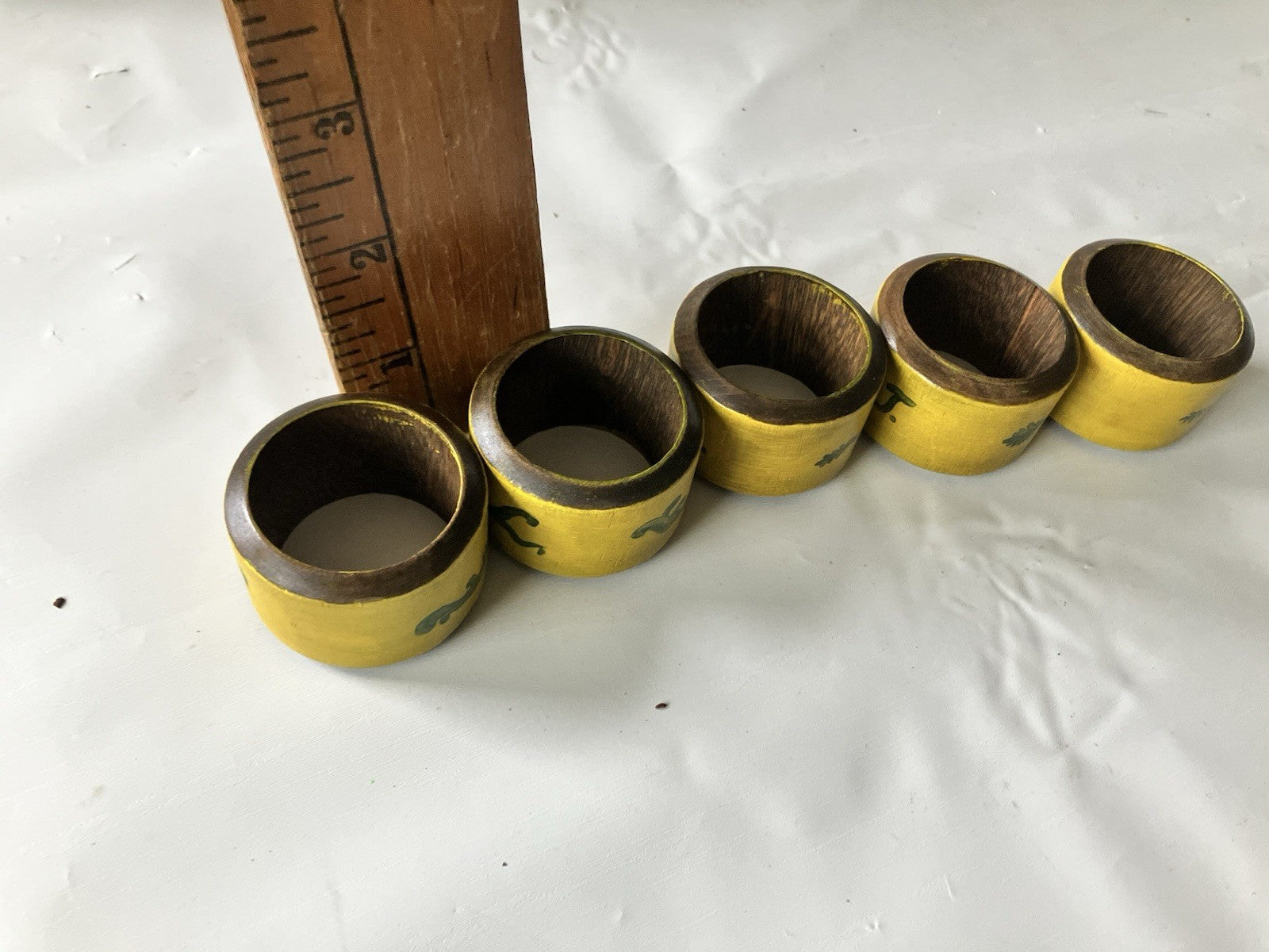 Vintage Wooden Hand Painted Yellow and Floral Napkin 5 Rings 