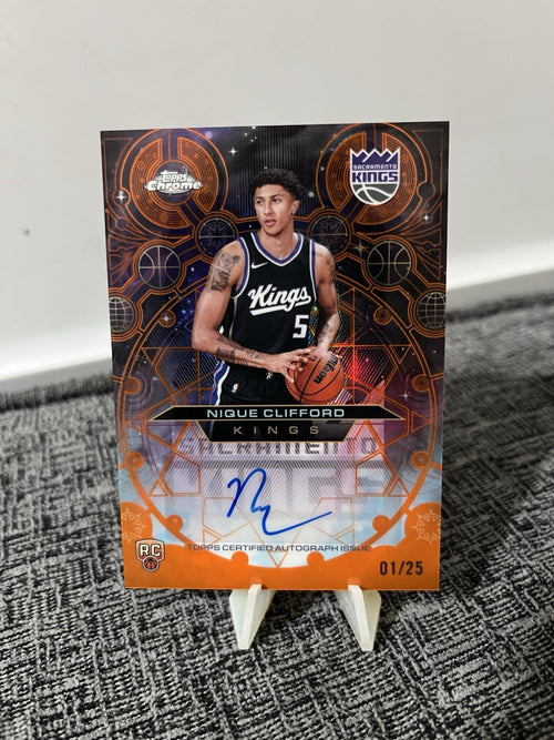 2025/26 Topps Chrome Nique Clifford Autograph Chromograph Orange 1/25