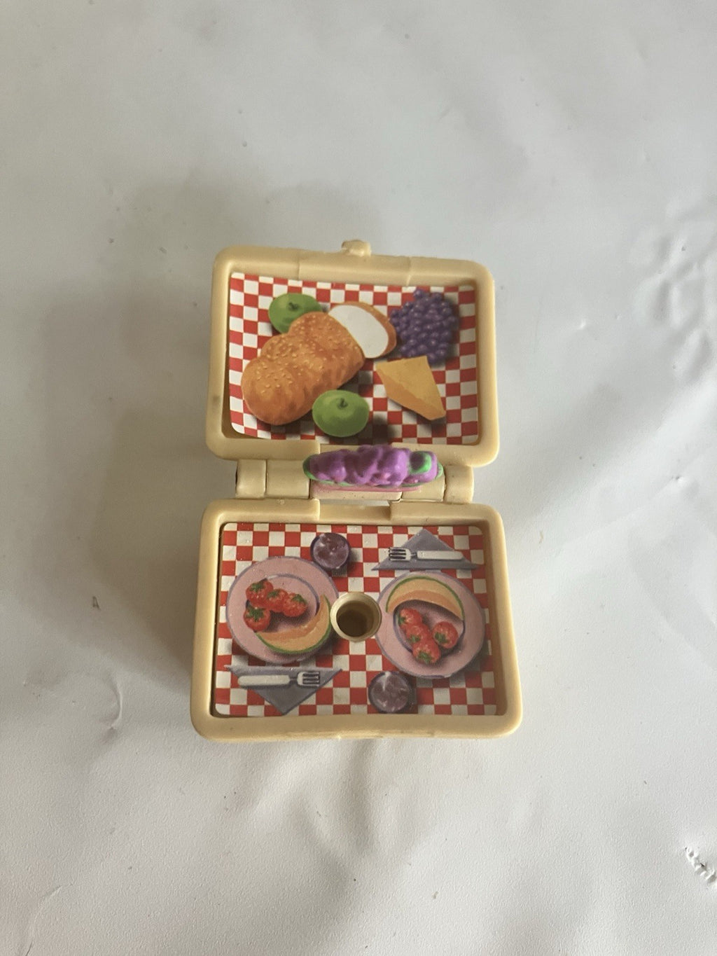 Fisher-Price Sweet Streets picnic lunch basket accessory
