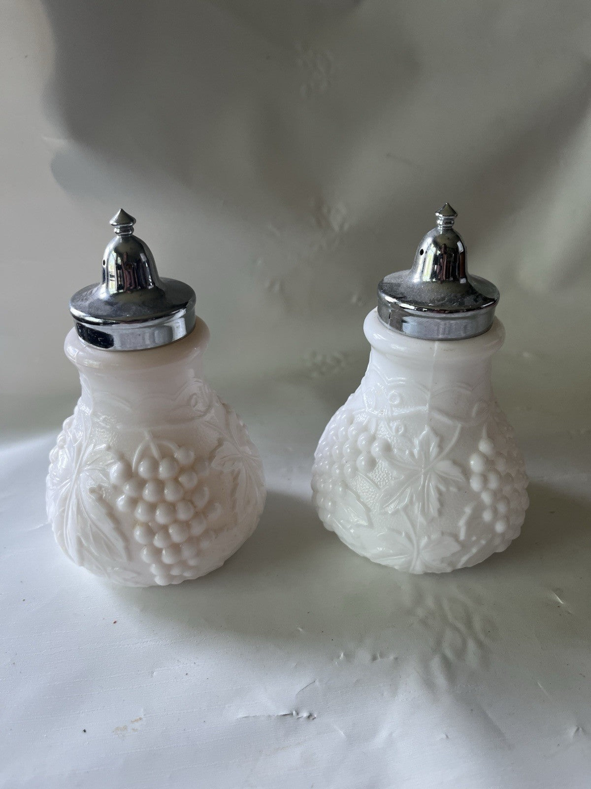 Vintage 1950s Imperial Milk Glass Grape Vine Salt and Pepper Shakers