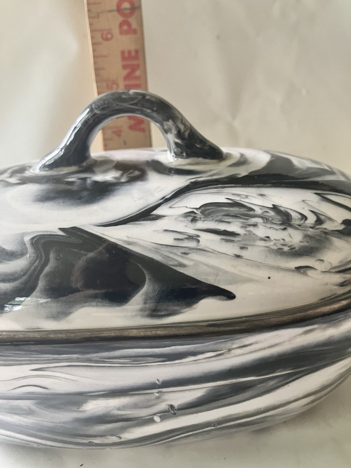 Vintage Black And White Marbled Ceramic Agateware 9” Oval Casserole W/ Lid