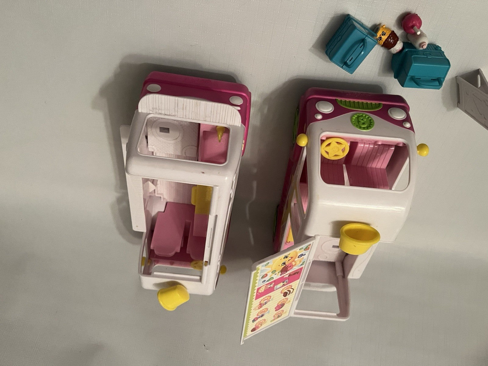 Shopkins Season 3 Scoops Ice Cream Truck Playset