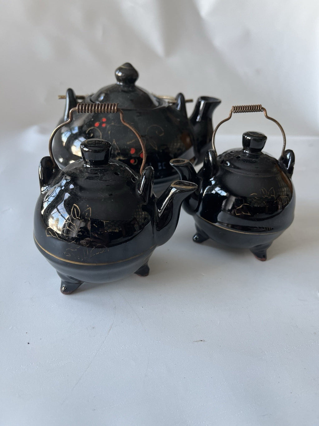 Vintage Japanese Redware Ceramic Rooster Tea Pot, S/P Shakers. Hand painted