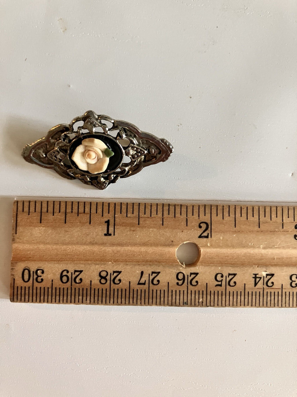 Vintage Bone China/Porcelain Floral Brooches (2)