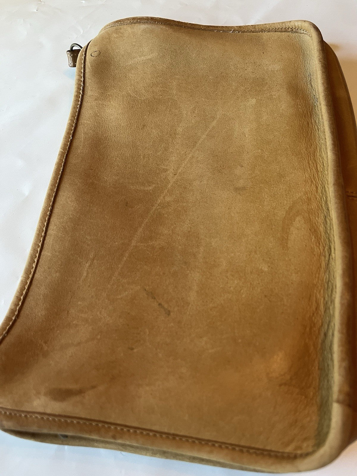Vintage 1982/83 Coach STYLE 9560 Slim Clutch Standard In Tan Registration 0922