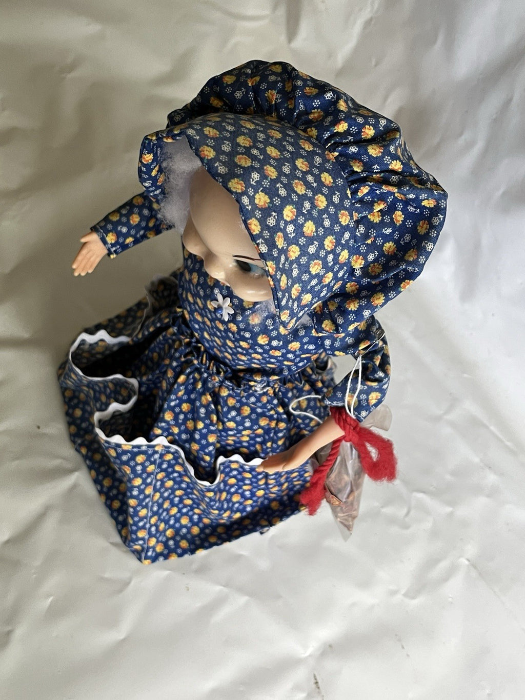 Vtg. “Grannie” Dish Bottle Dolll-Home Made With Pockets And Original Potpourri