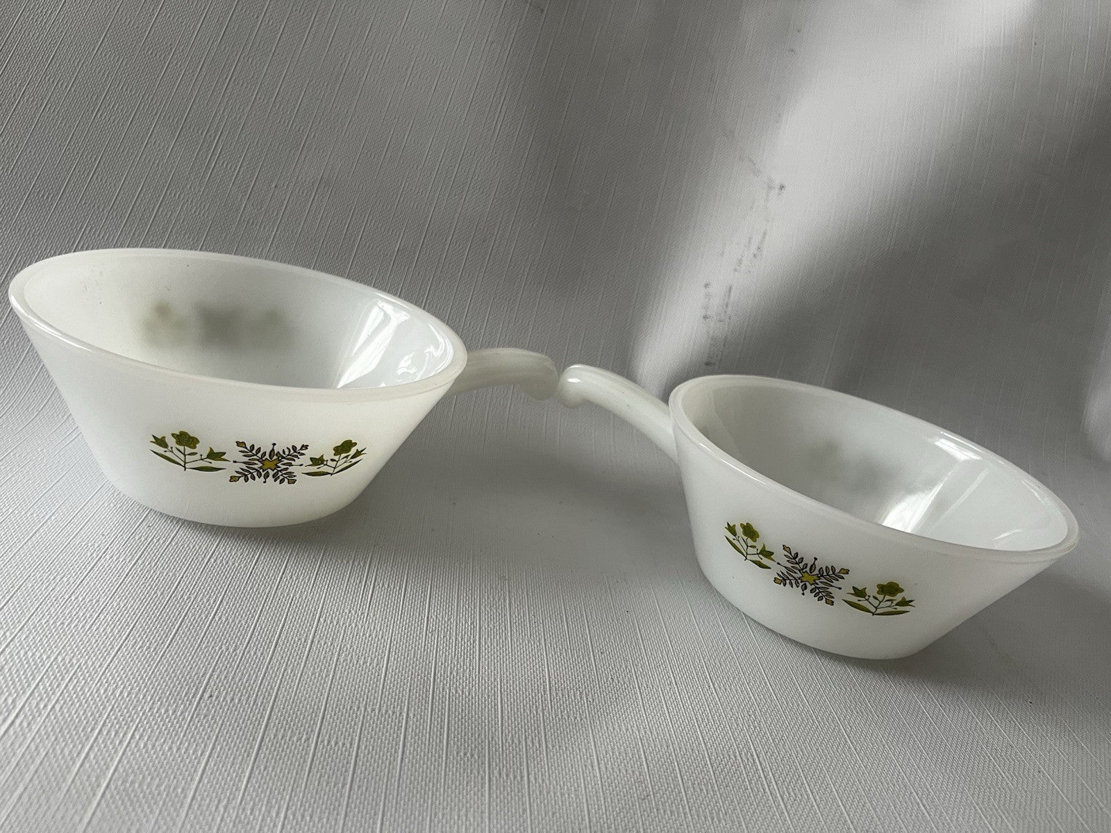 Vintage Anchor Hocking Fire king Green Meadow Soup Bowls/Bread Pan