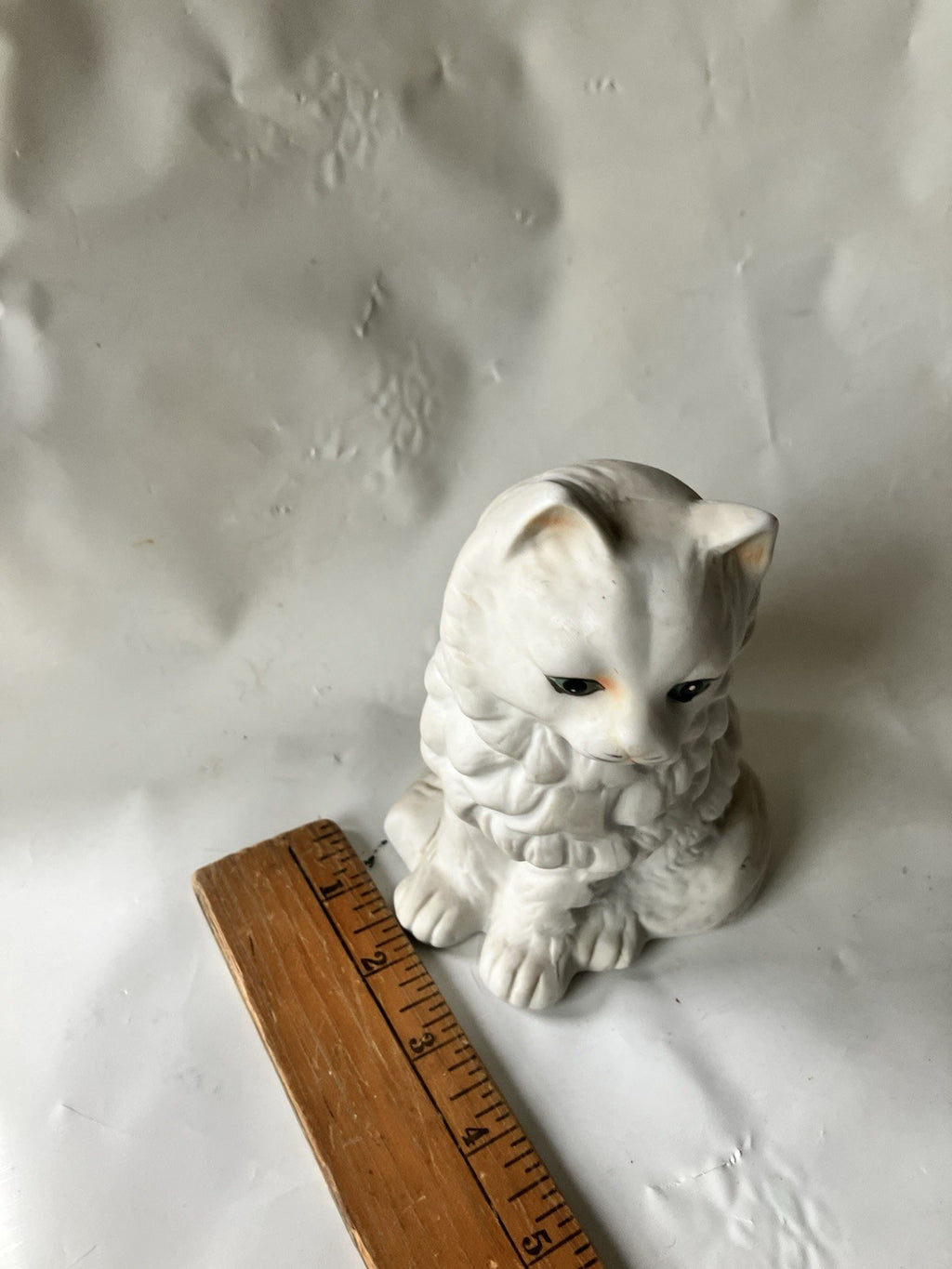 Vintage White Porcelain Persian Cat Figurine 6.5” Tall