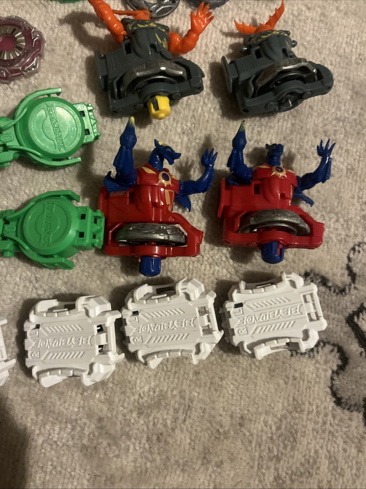 beyblade metal fusion Lot Parts/Spinners