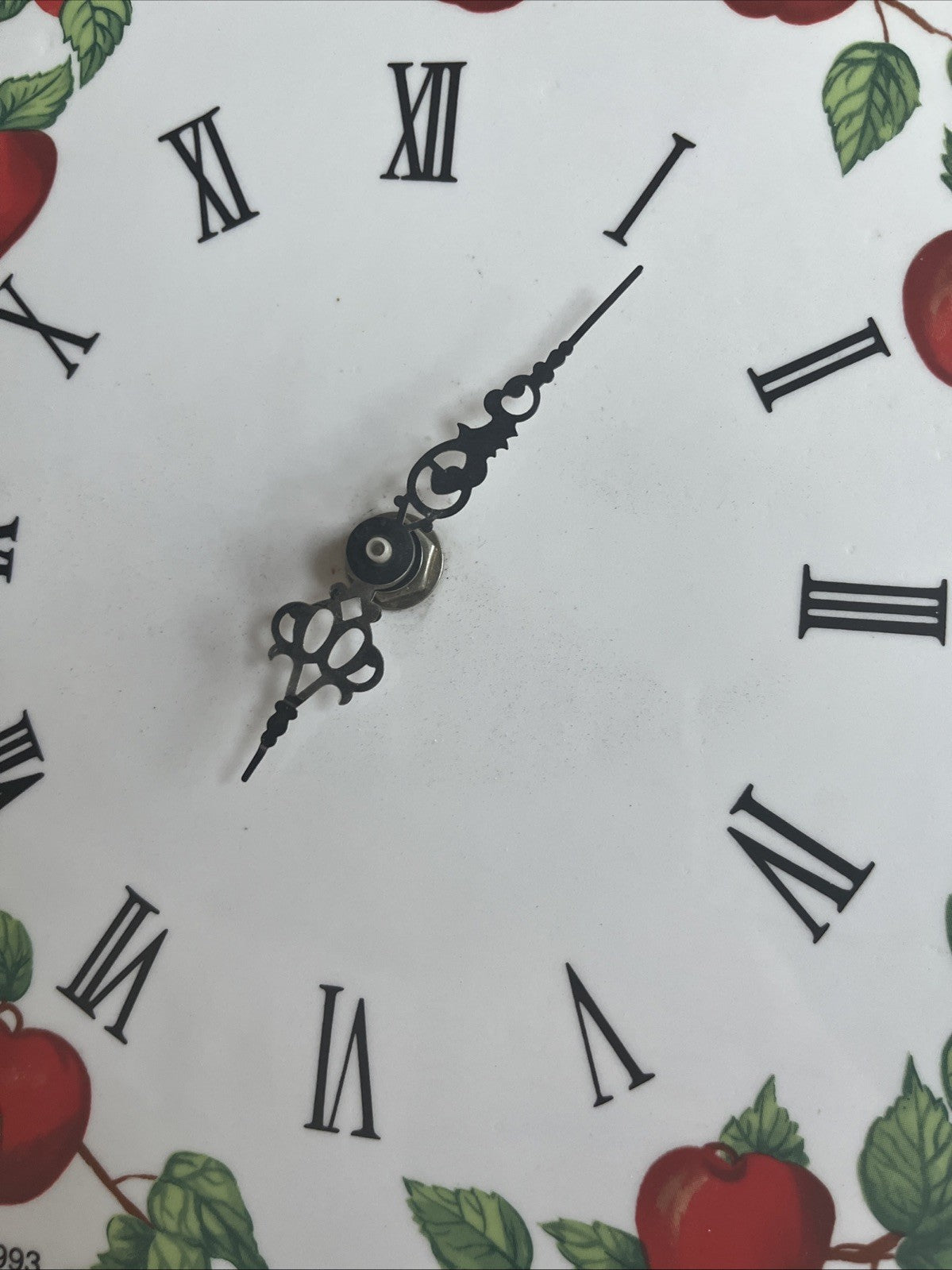 Vintage 1993 House Of Lloyd 12” Tall Apple Clock