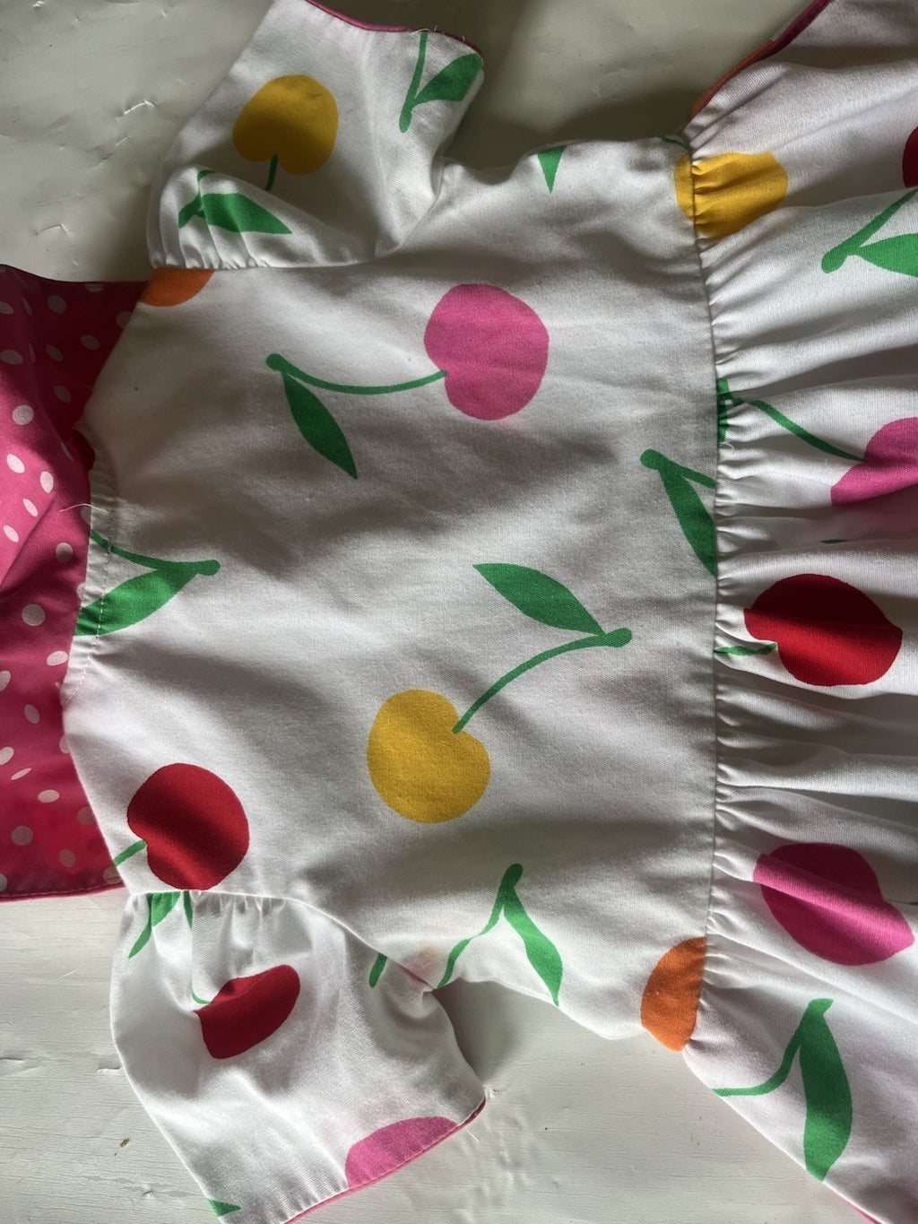 Vtg 90s Girls 12 month Cherry Romper; EUC, Vibrant Colors, Snaps, Short Sleeve