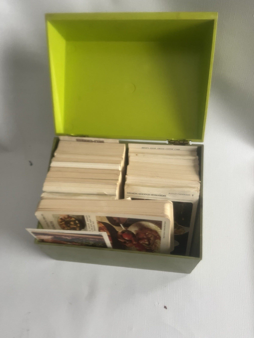 Vintage Betty Crocker Recipe Card Library Avocado Lime Green Box 1971 Recipes 