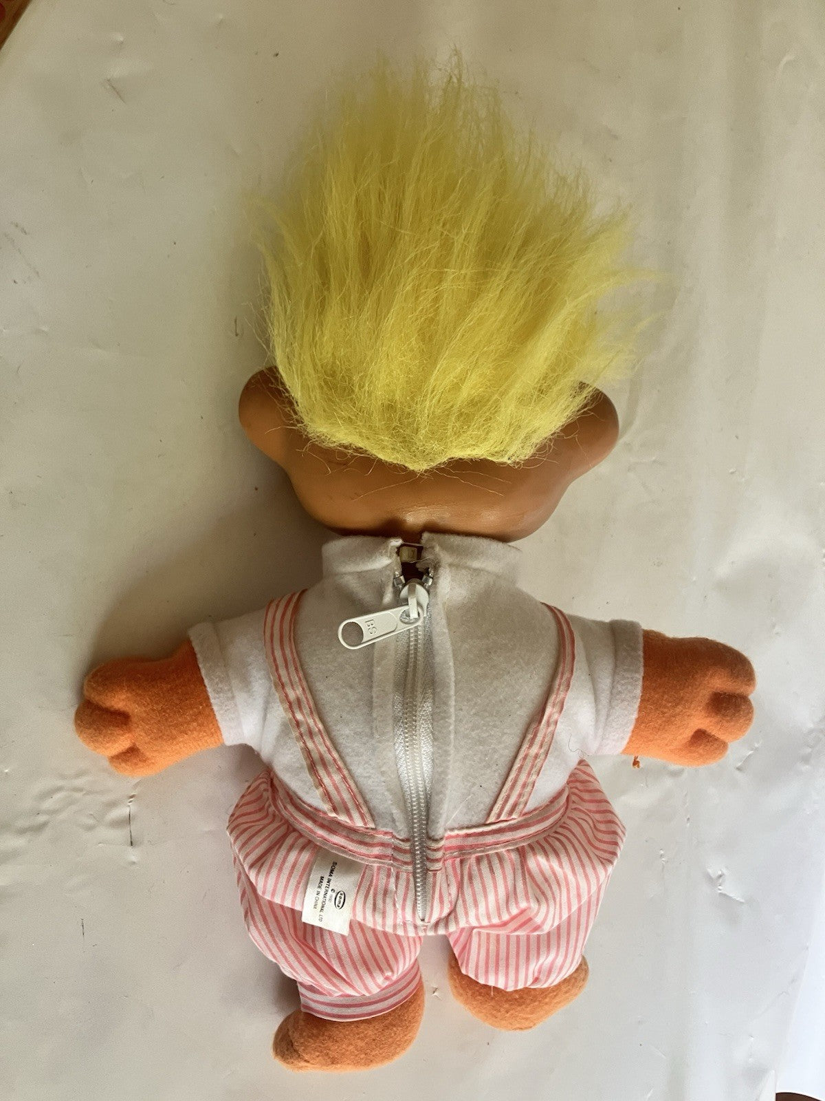 Vtg. 1992 Soma Glo Troll Doll; Light Up Green Eyes W/ Yellow Hair. Pink/white