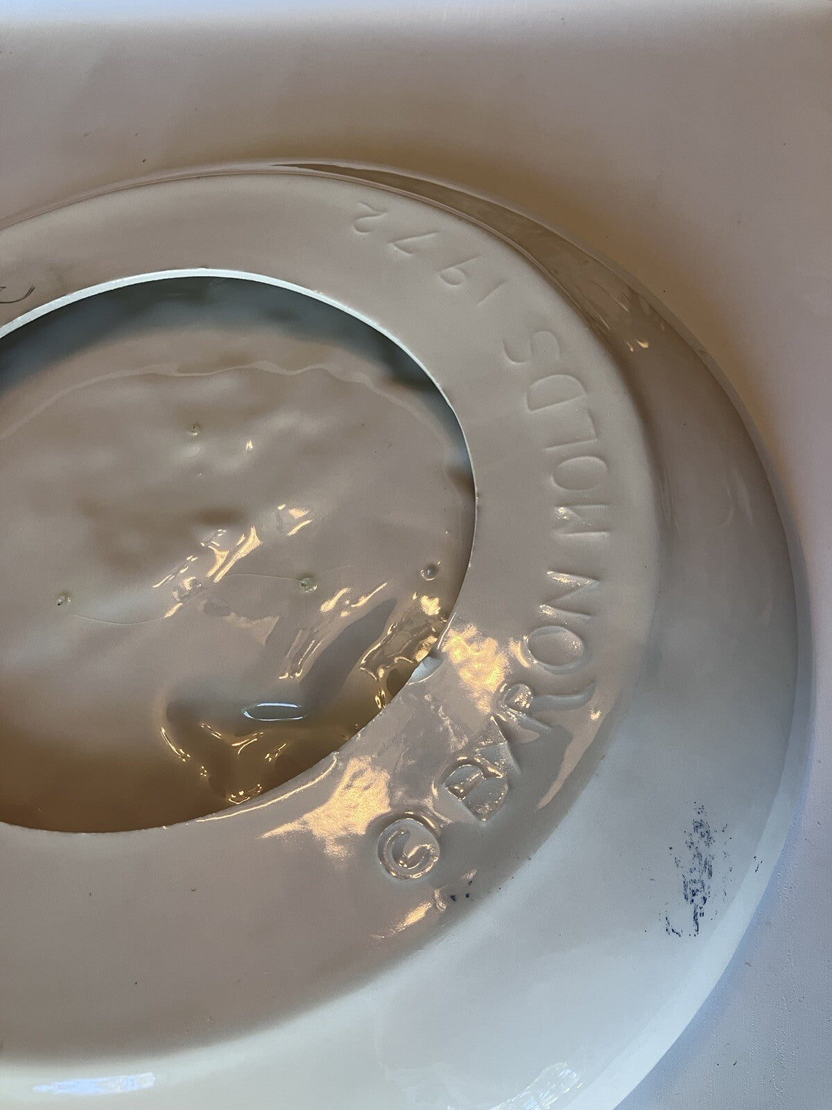 Pair Of Vintage Byron Molds. Spring/Autumn. EVC