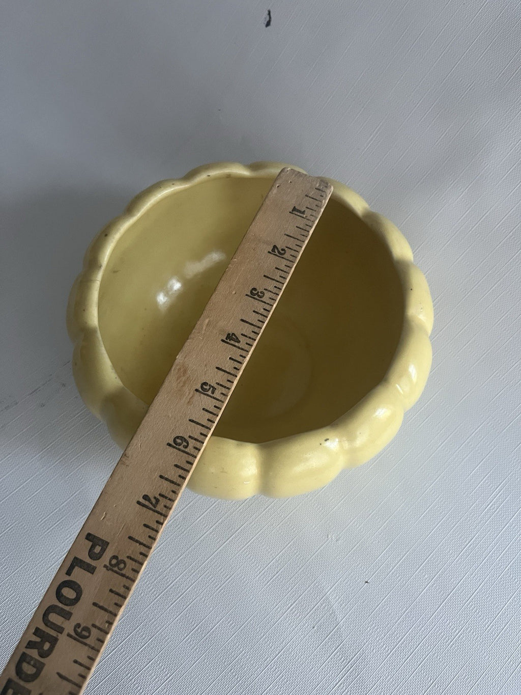 Vintage Yellow Ceramic Scalloped Bowl/Planter U.S.A Ceramic
