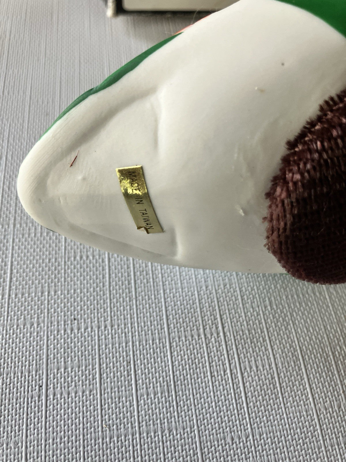 Vtg. Handpainted Porcelain Lifelike Detail Duck Mallard Lint Brush; Original Box