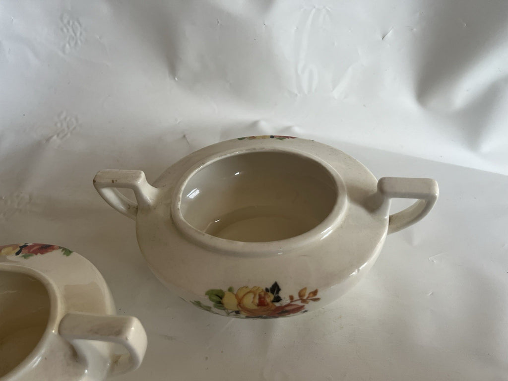 Vintage Homer Laughlin China Sugar Dish And Creamer; C49N8/13