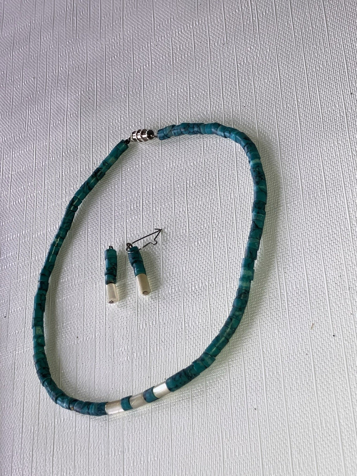 Turquoise And Opaque Beaded Necklace