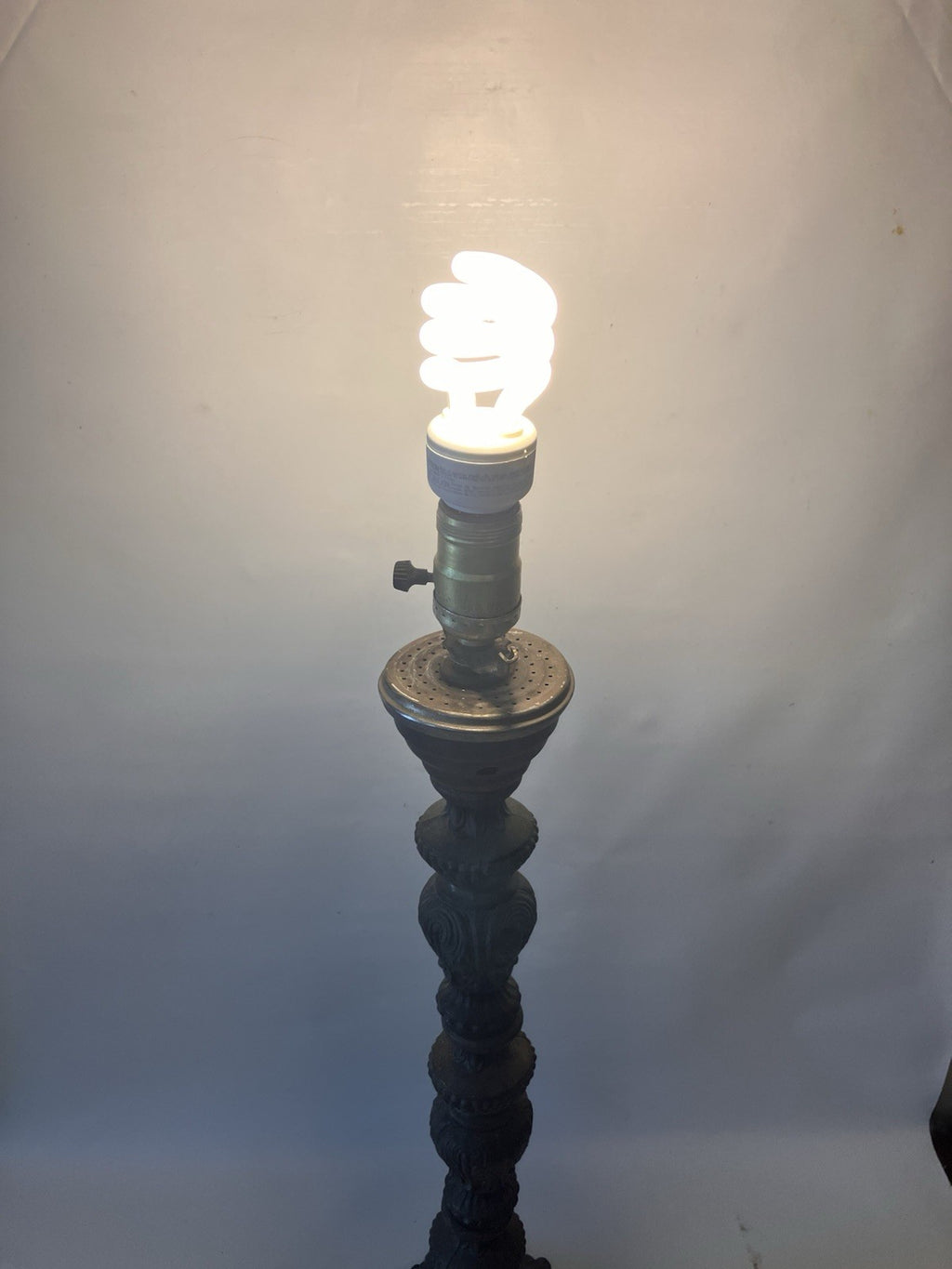 Vintage Accurate Casting Inc. Electric 23” Lamp, Works!