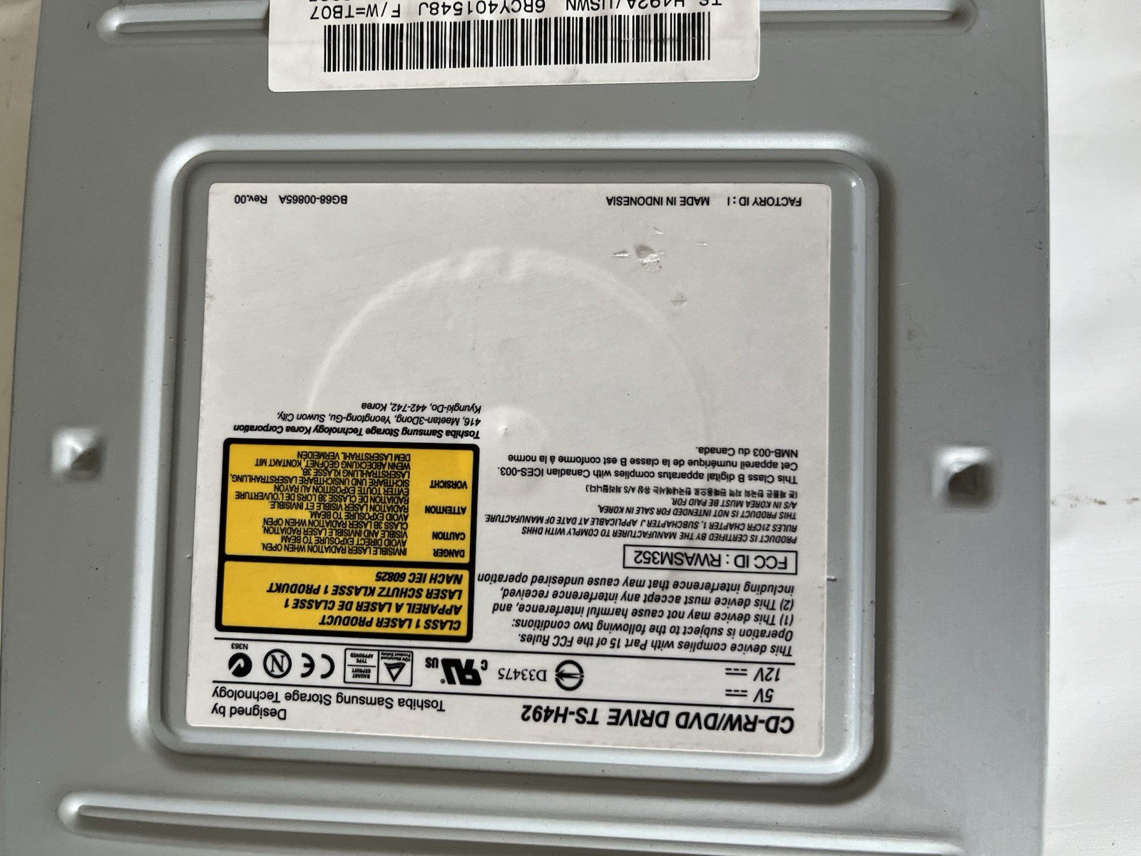 Samsung CD-RW/DVD Drive TS-H492; 2005.