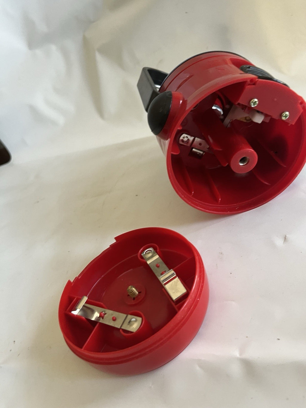 Marlboro Lantern Flashlight Lamp Camping Red With Handle Vintage