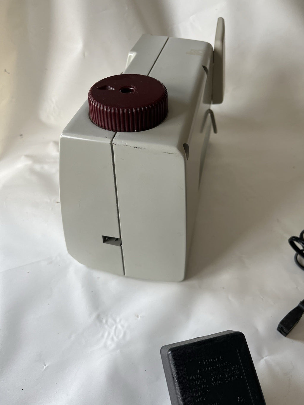 Vintage Singer Tiny Tailor Grey And Maroon Sewing Machine, Works!