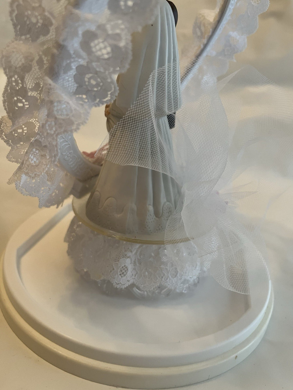 Vintage/ MCM Wedding Cake Topper With Heart Arch, Lace; Original Case NOS