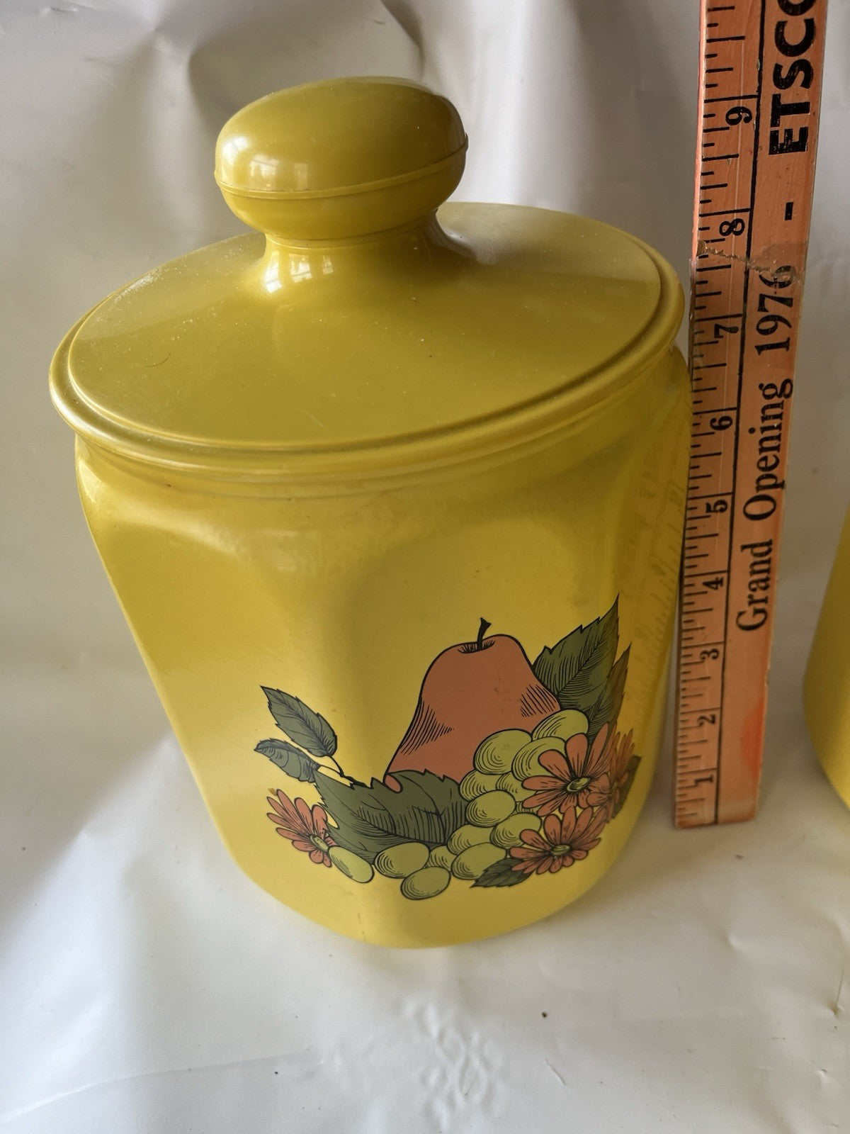 Vintage Kromex Faceted Aluminum 4 Canister Set Yellow Fruit Floral Plastic Lids