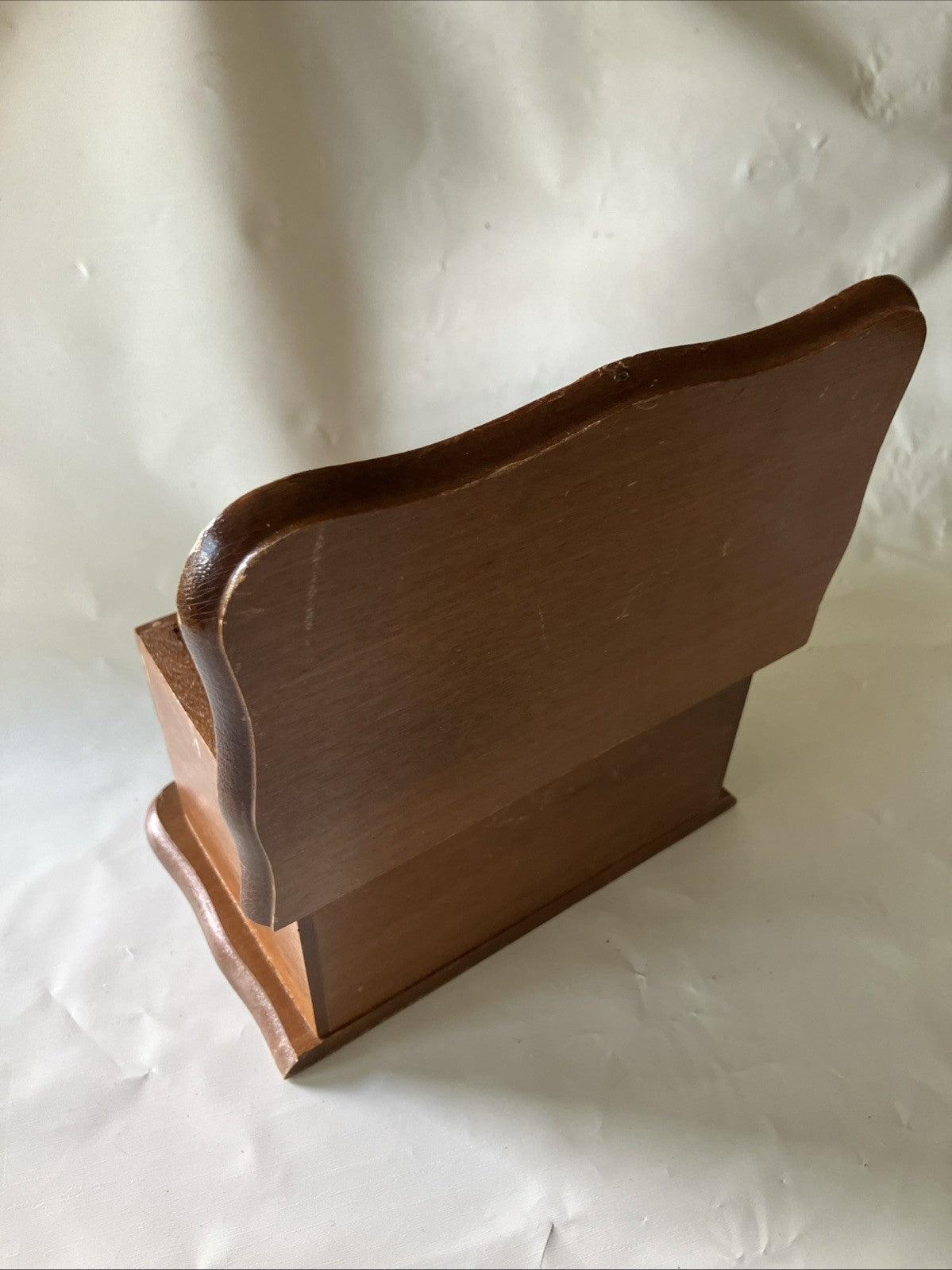 Vintage MCM Wooden Jelwery Box With Scalloped Edges, Velvet Int. Drawer, Mirror