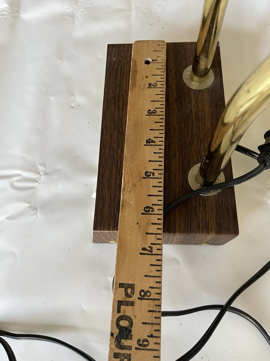 Vintage Tensor Desk Bankers Lamp In Wood And Gold Finish, 18” Side Shade. Works!
