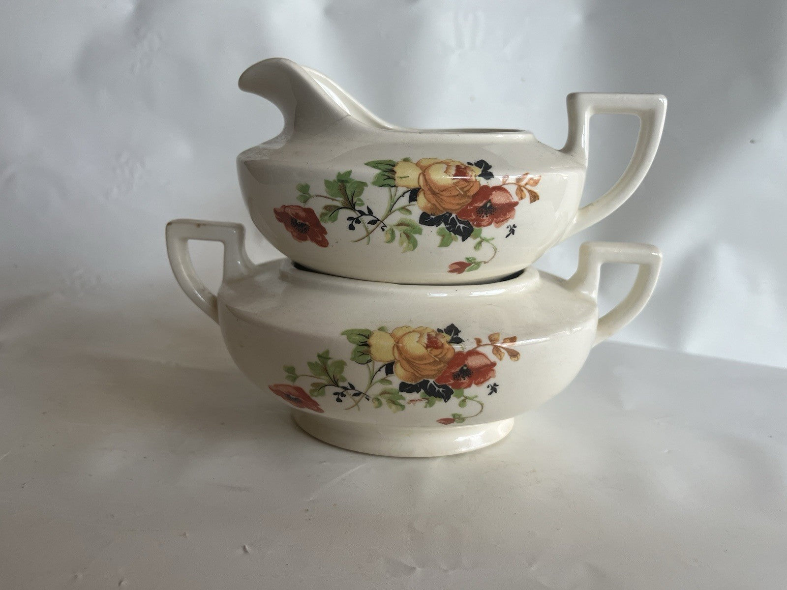 Vintage Homer Laughlin China Sugar Dish And Creamer; C49N8/13
