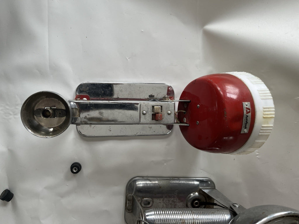2-Vintage Retro Silver Ray-O-Vac Sportsman Lantern Light/ Ashcroft Red Lantern