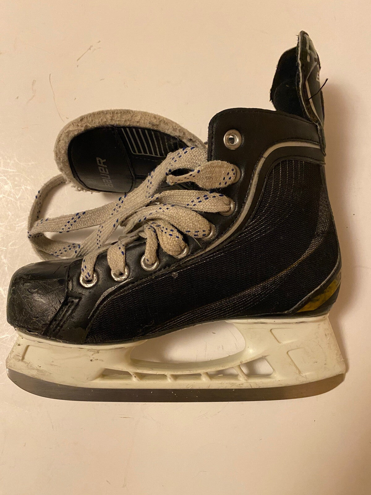 Bauer Supreme One20 Black Lightspeed Pro Ice Hockey Skates Men's Size 4R US 5