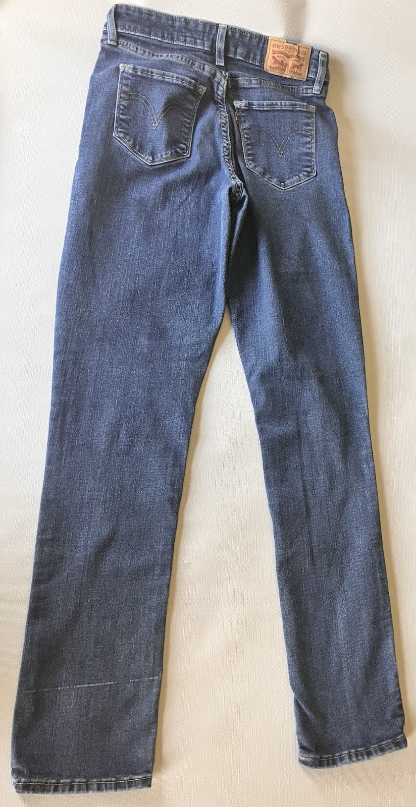 Pair Of Levis Women’s 27x30/ 28x30 Skinny Jeans