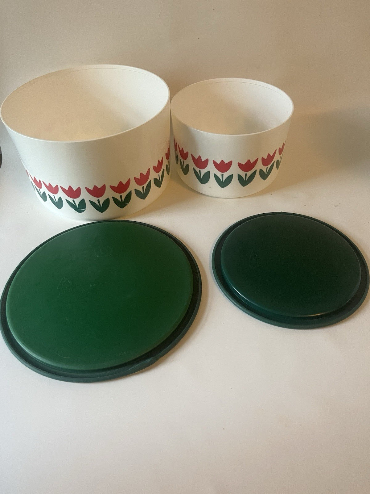 Vtg. One Touch White Tulip Tupperware Canisters with Green Lids; A-C; B/D sets