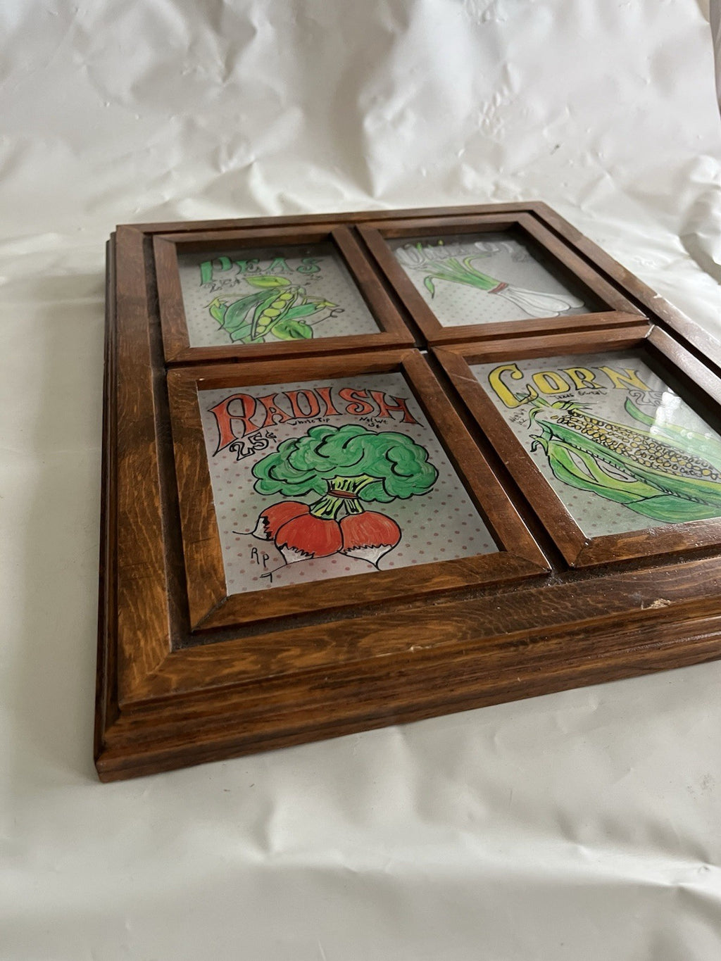 Vintage Vegetable Themed Kitchen Glass Panel Wall Mount Of Painted Vegetables