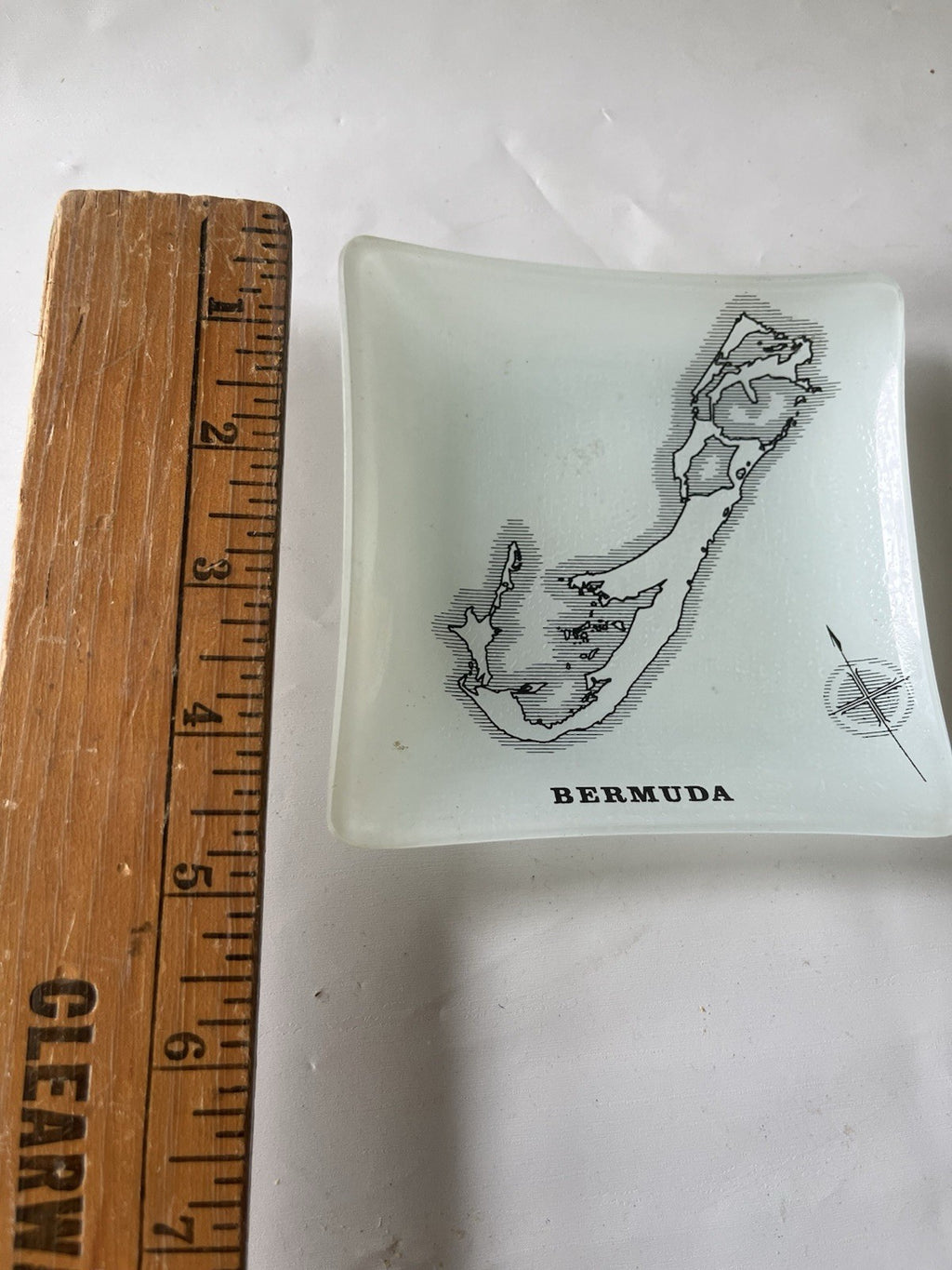Vintage Bermuda Souvenir Trinket/Candy Square Dish With Rose Compass 