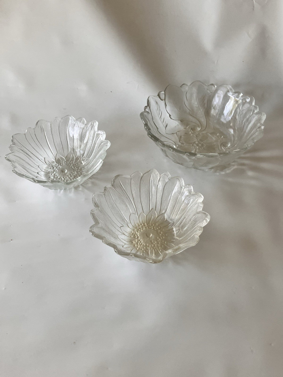 Vintage 1970s Indiana Glass Etched Floral Bowl Trio;