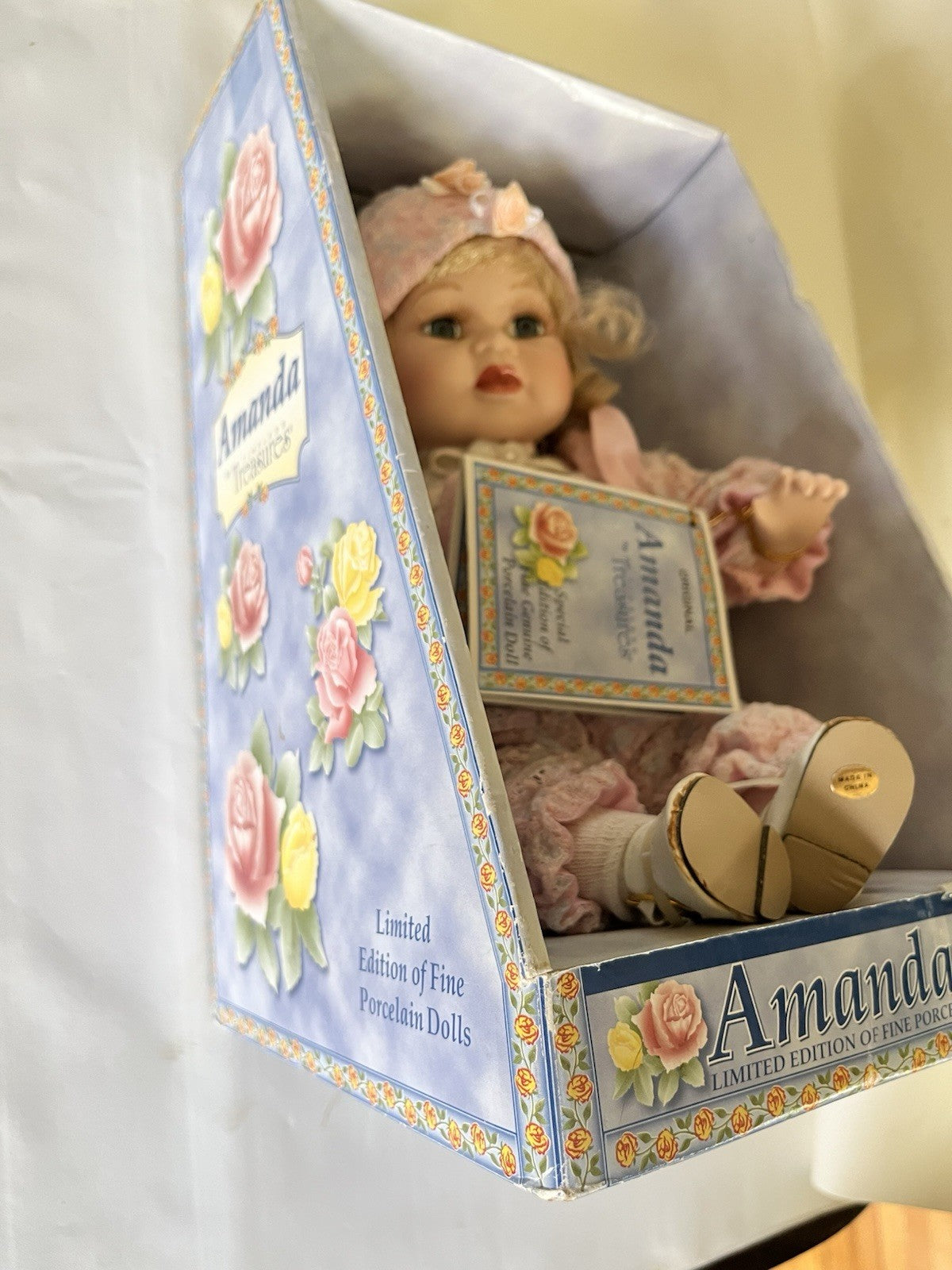 ITEM NO. ADG6 Amanda Year-2002 Porcelain Doll by Timeless Treasures NIB