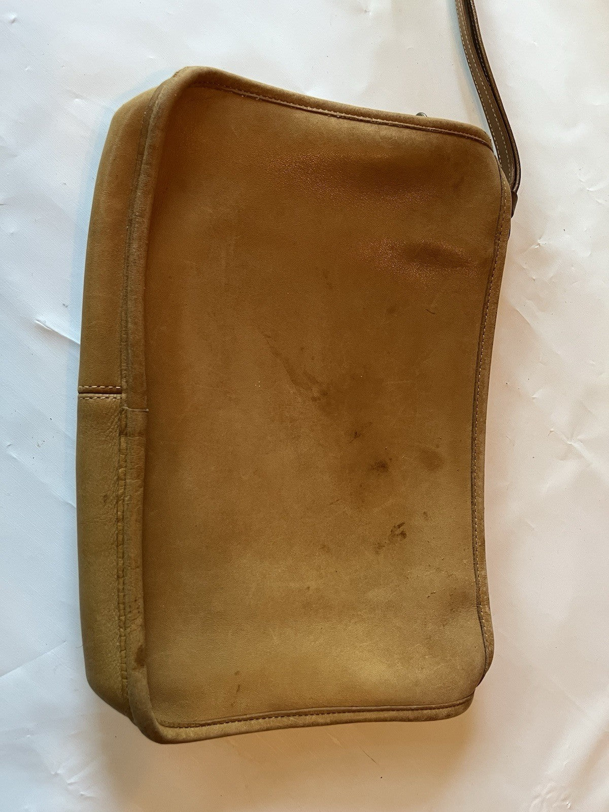 Vintage 1982/83 Coach STYLE 9560 Slim Clutch Standard In Tan Registration 0922