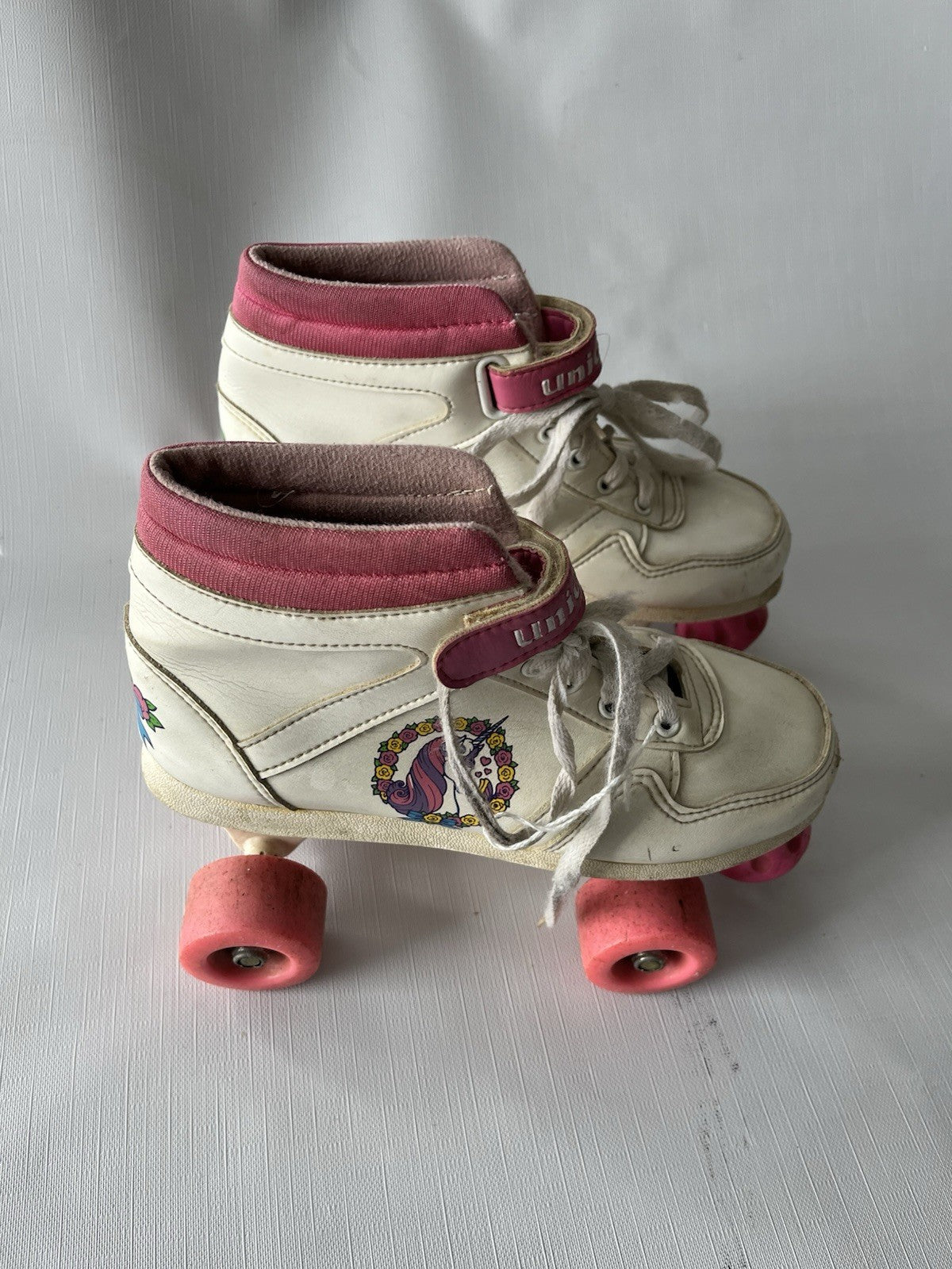 Vintage JC Penny Girl Unicorn Roller Skates Youth Size 4