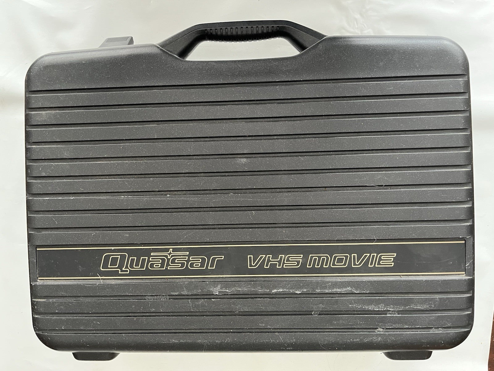 Vintage Quaser VHS Camcorder With Hard case And Accessories