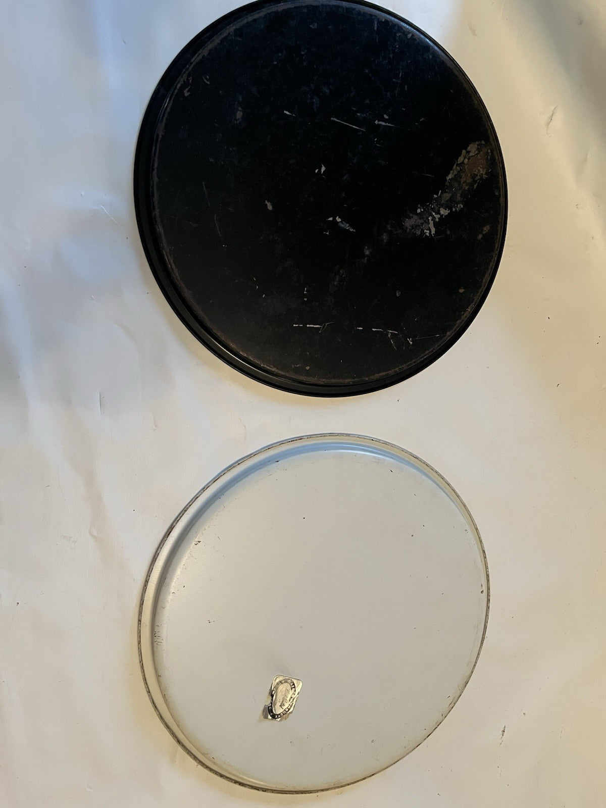 Vintage Nashco Handpainted Tole Tray Lot Of 2 10” Round, Floral And Texas