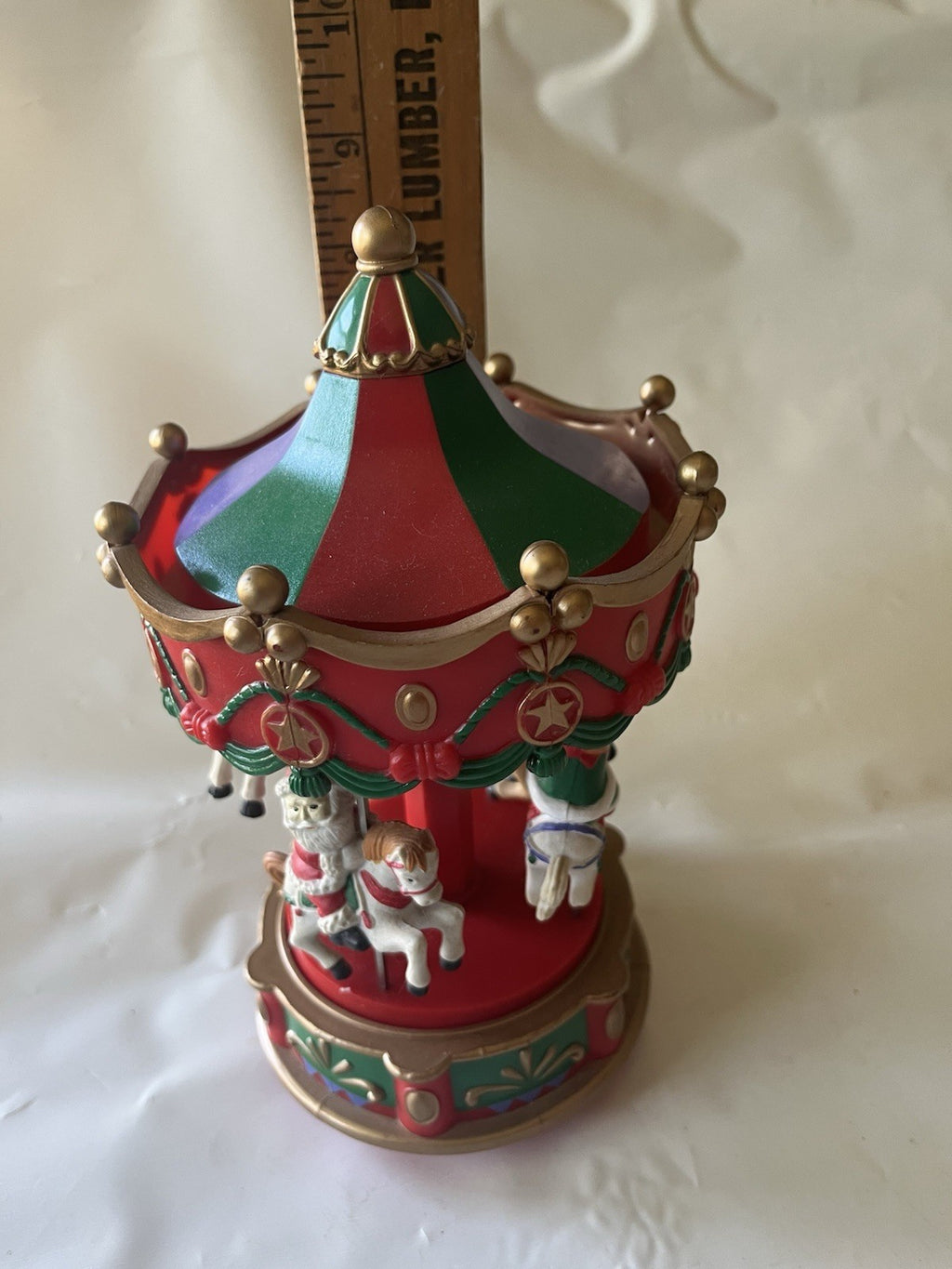 Vintage 1995 Avon Santa's Caroling Carousel -Revolves With Lights & Music WORKS