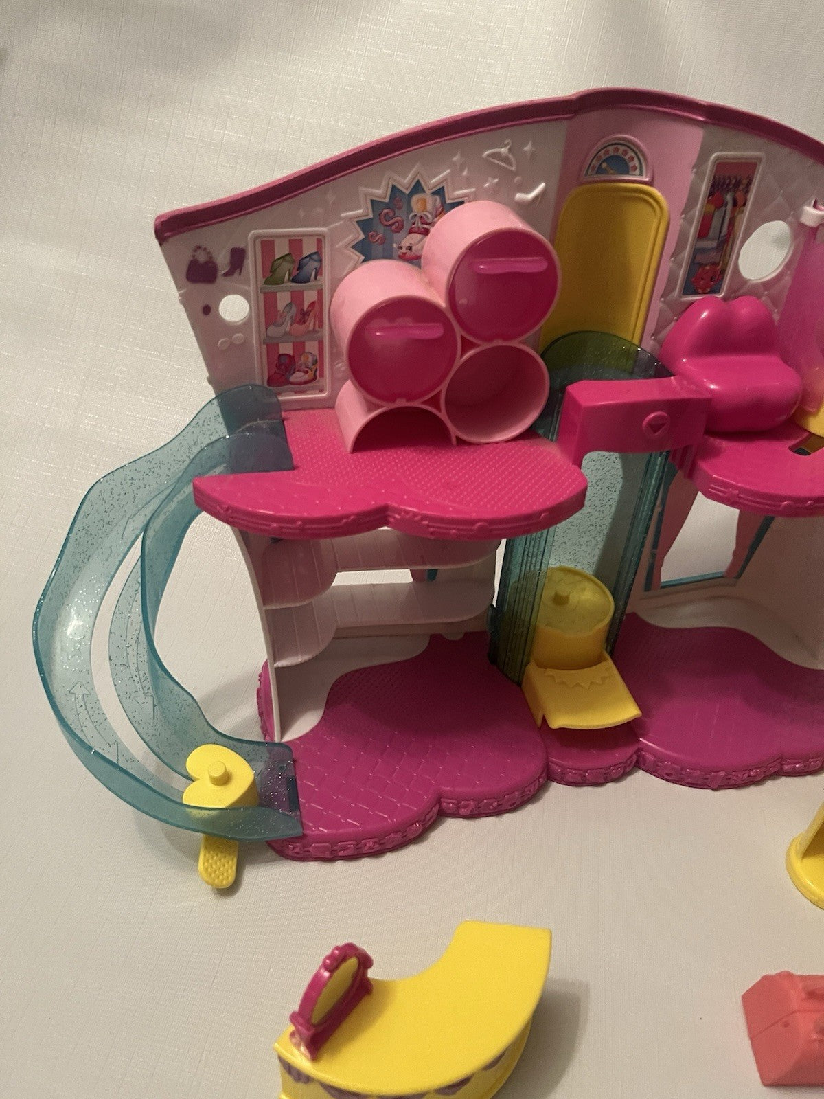 Season 3 Lot Shopkins Fashion Boutique And Hula Hut EUC 12 Total Figures