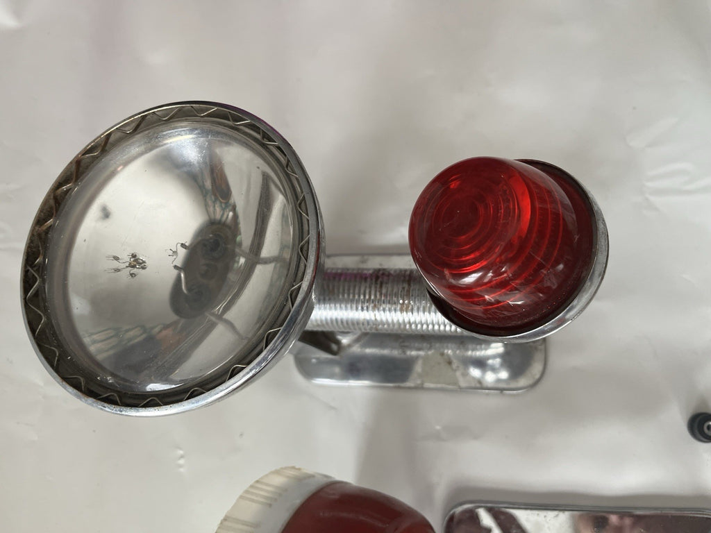 2-Vintage Retro Silver Ray-O-Vac Sportsman Lantern Light/ Ashcroft Red Lantern