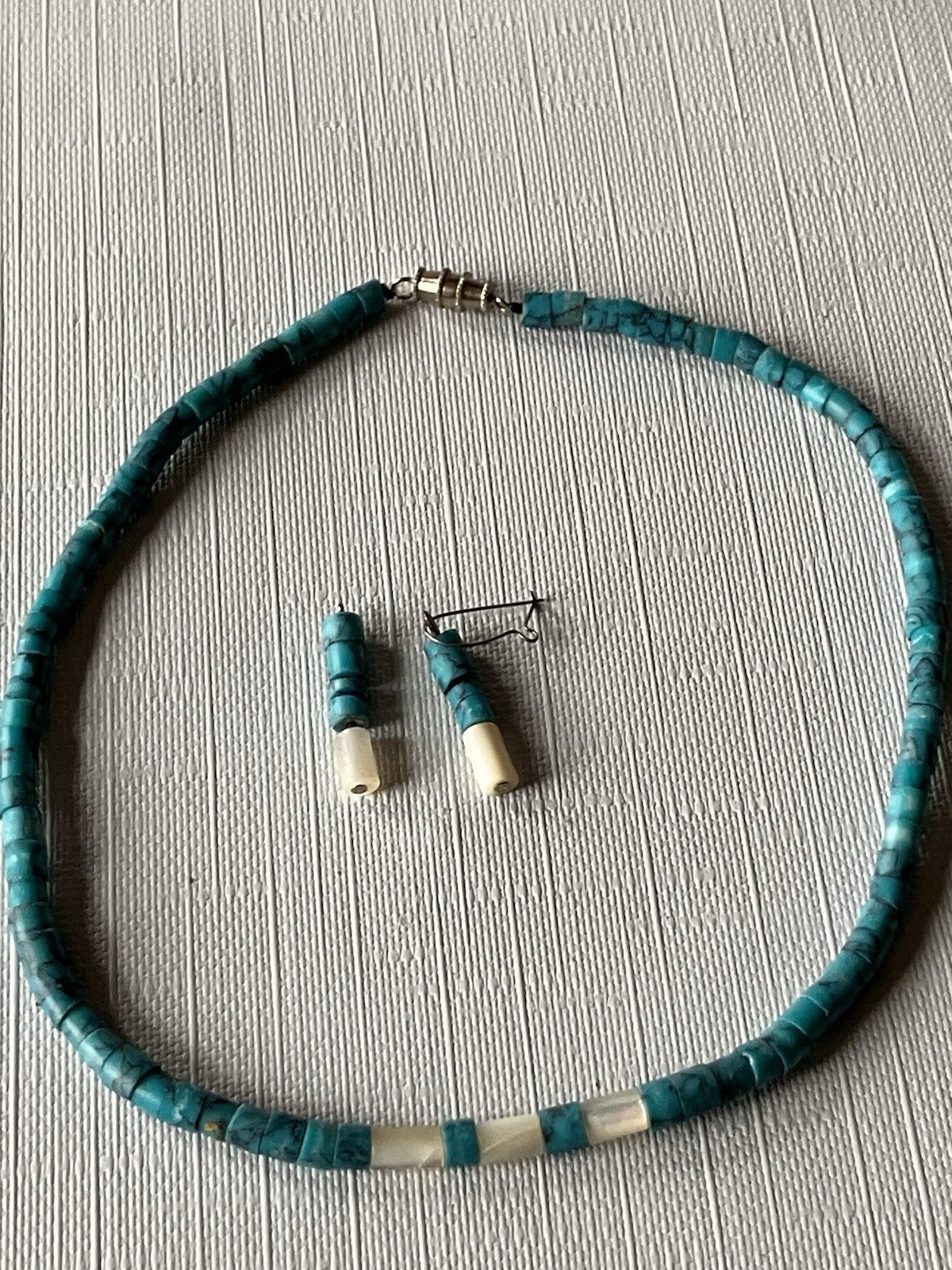 Turquoise And Opaque Beaded Necklace