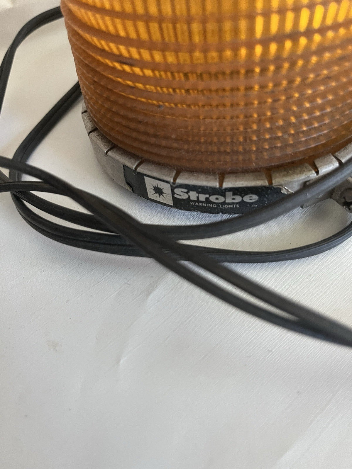 Vintage Strobe Warning Tow Light, Orange Circular; For Dash/roof. 12 V/ .5 Amp
